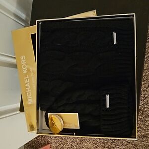 NWT - Michael Kors Scarf & Hat Set